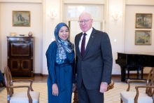 Ms Farzian Zainal being sworn in